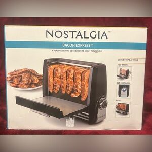 New in Box NOSTALGIA Bacon Express BCN6BK-Crispy Bacon Every Time